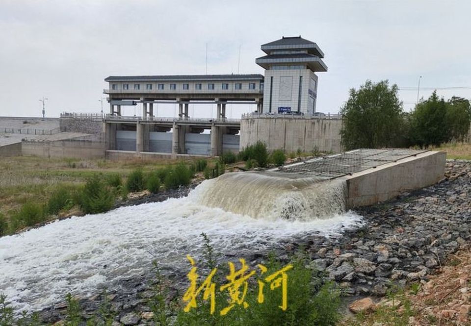 以东湖水库,白云水库为枢纽,通过建设东湖水库,白云水库,杜张水库,狼