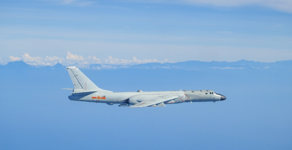 轰-6k飞行员的内驱力从何而来?_腾讯新闻