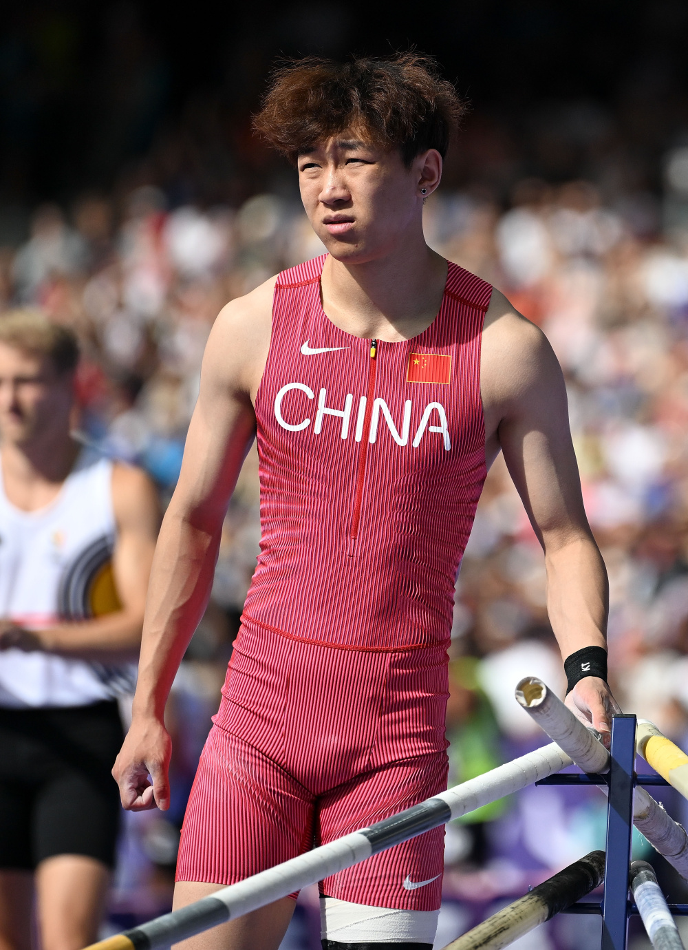 巴黎奥运会丨田径——男子撑杆跳高赛况(2)