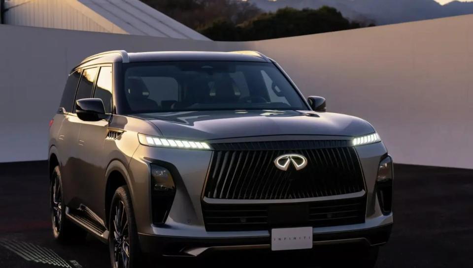 全新英菲尼迪qx80亮相:v6动力 内外大更新,引领大型suv时尚风潮_腾讯