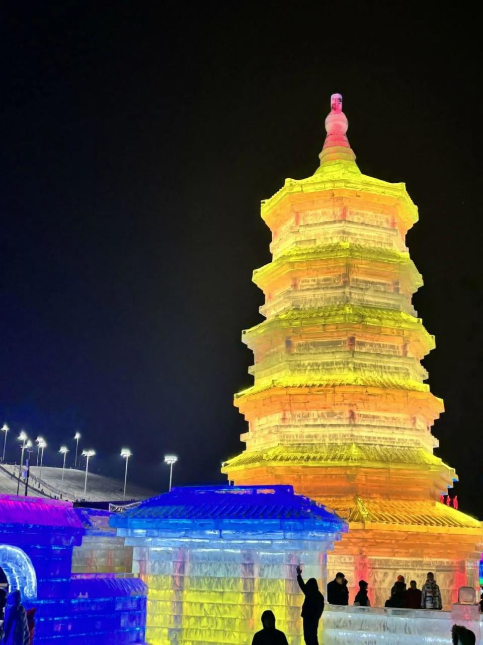 玩冰嬉雪,辽源这个冬天太有魅力!这四个景点强力推荐!_腾讯新闻