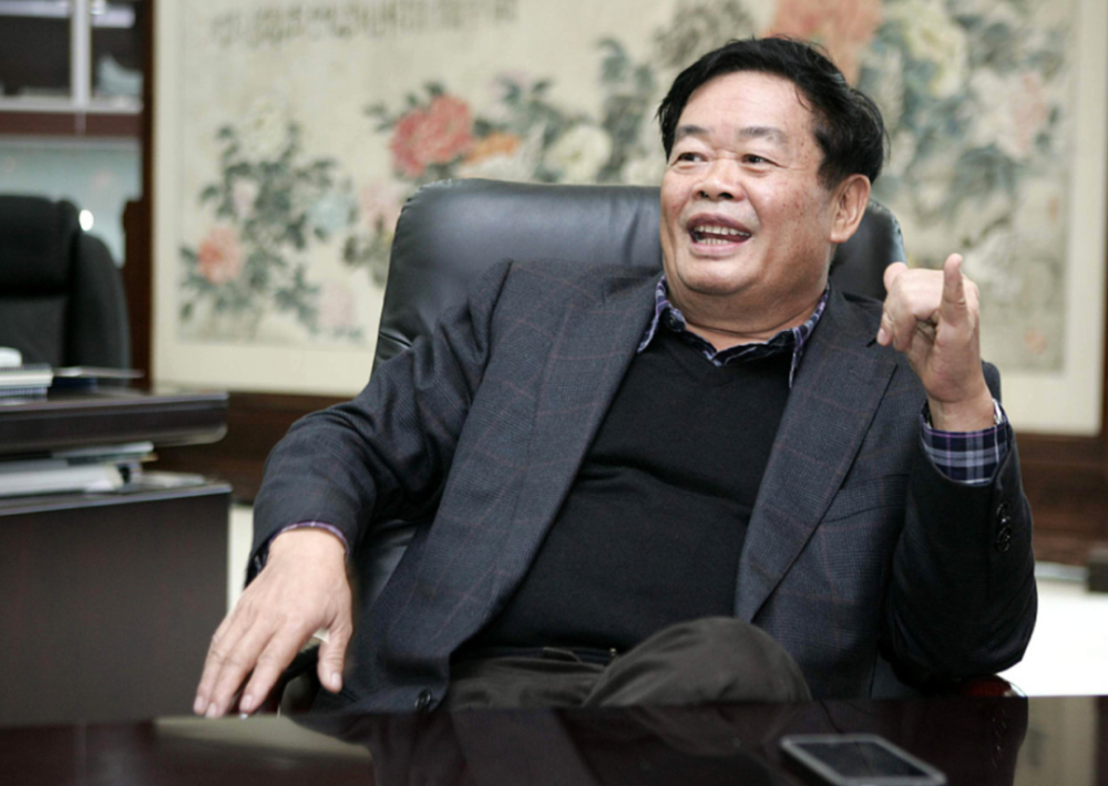 "俗人"曹德旺