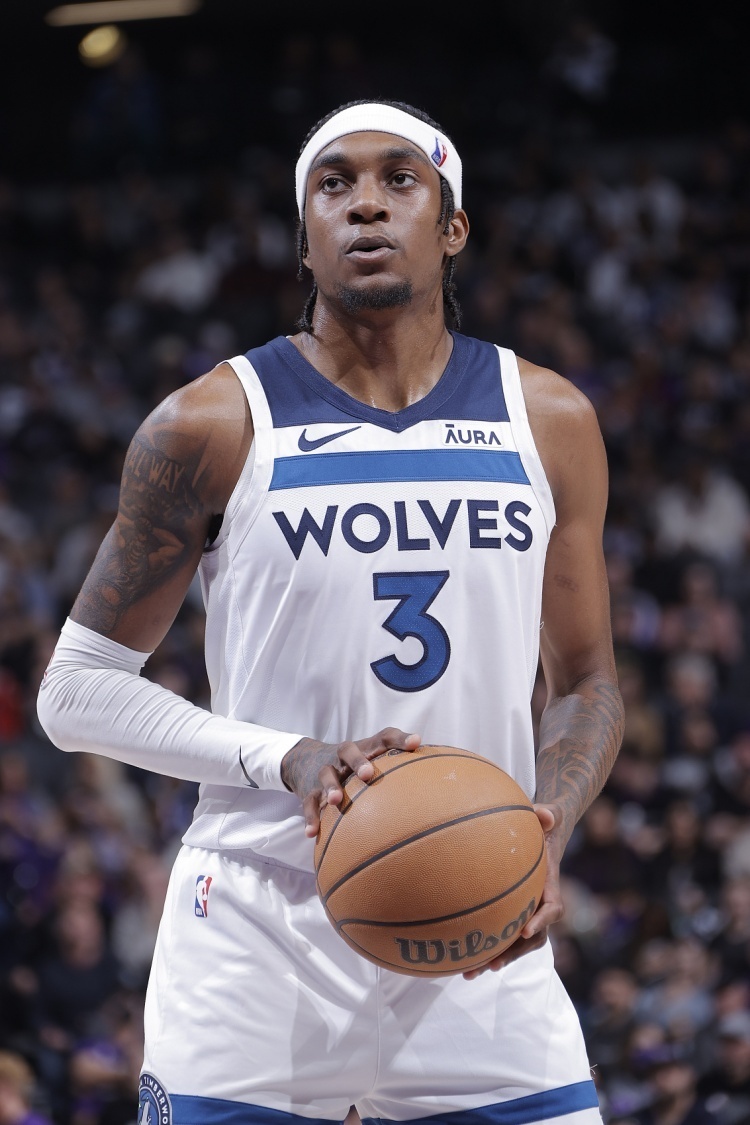 麦克丹尼尔斯与掘金的比赛很棒但我觉得我们比掘金更牛x