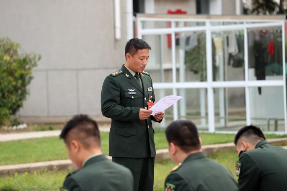 百名中校以上军官,集训!