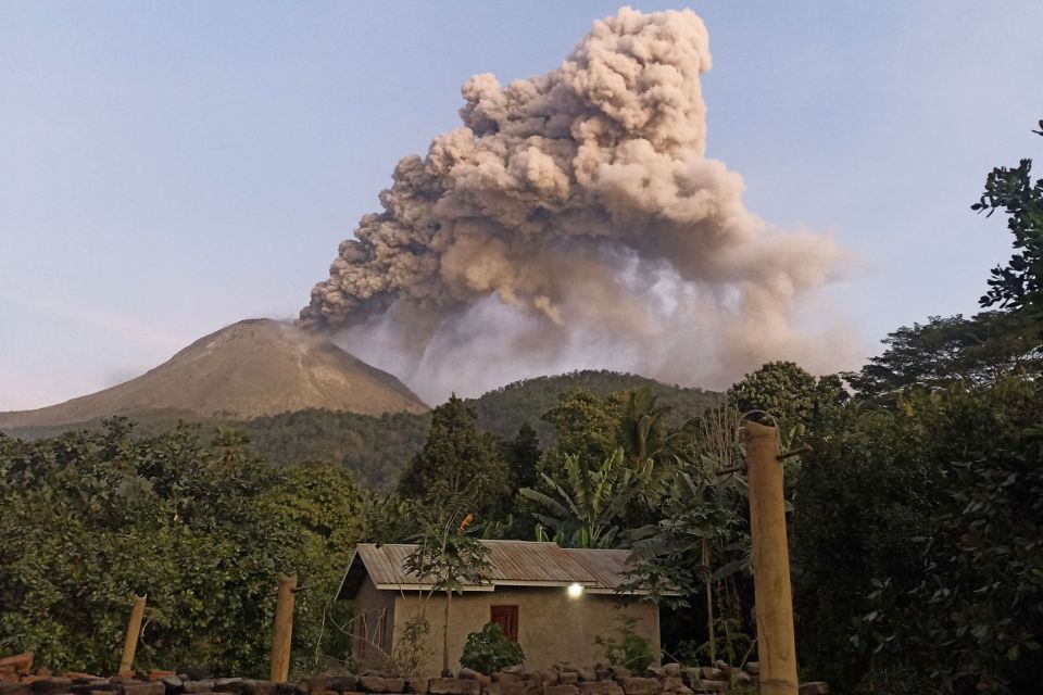 印尼:火山喷发