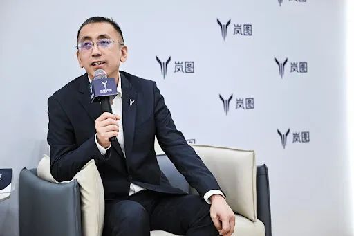 还没上华为，岚图梦想家就销冠了？