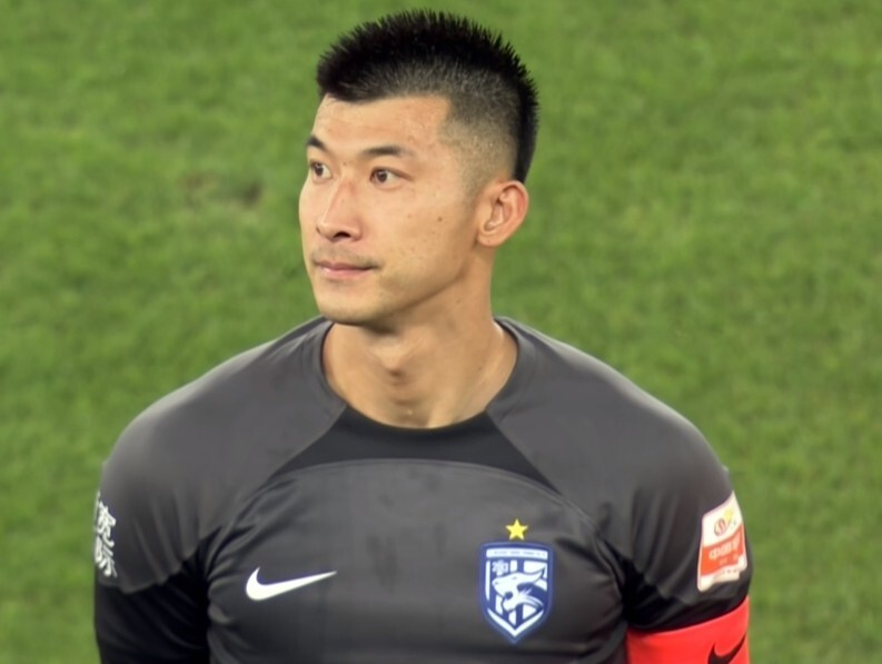 刘殿座:艰难的比赛感谢远道而来的球迷,在亚冠赛场继续冲击