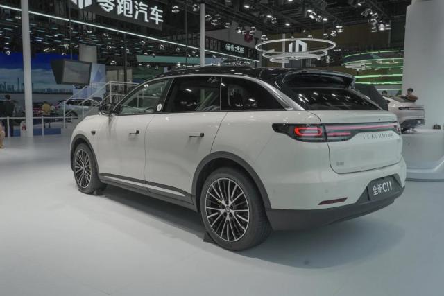 全新深蓝S07、海狮06DM、零跑C11，15万级SUV谁是你的菜？