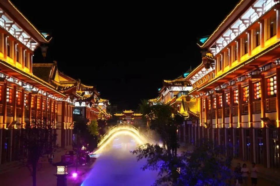 陇西火车站图片夜景图片