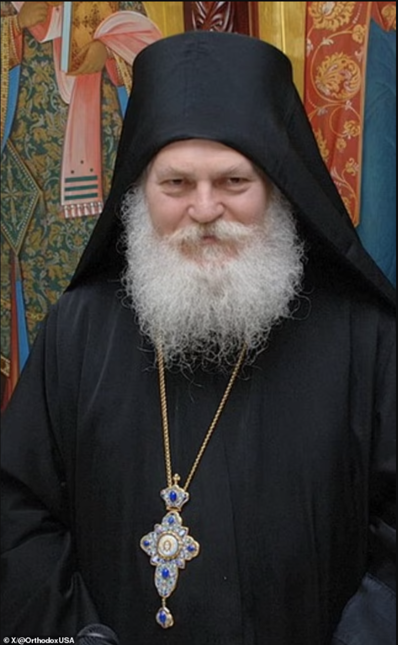 英国国王确诊癌症后秘密向希腊东正教修士寻求精神支持引争议