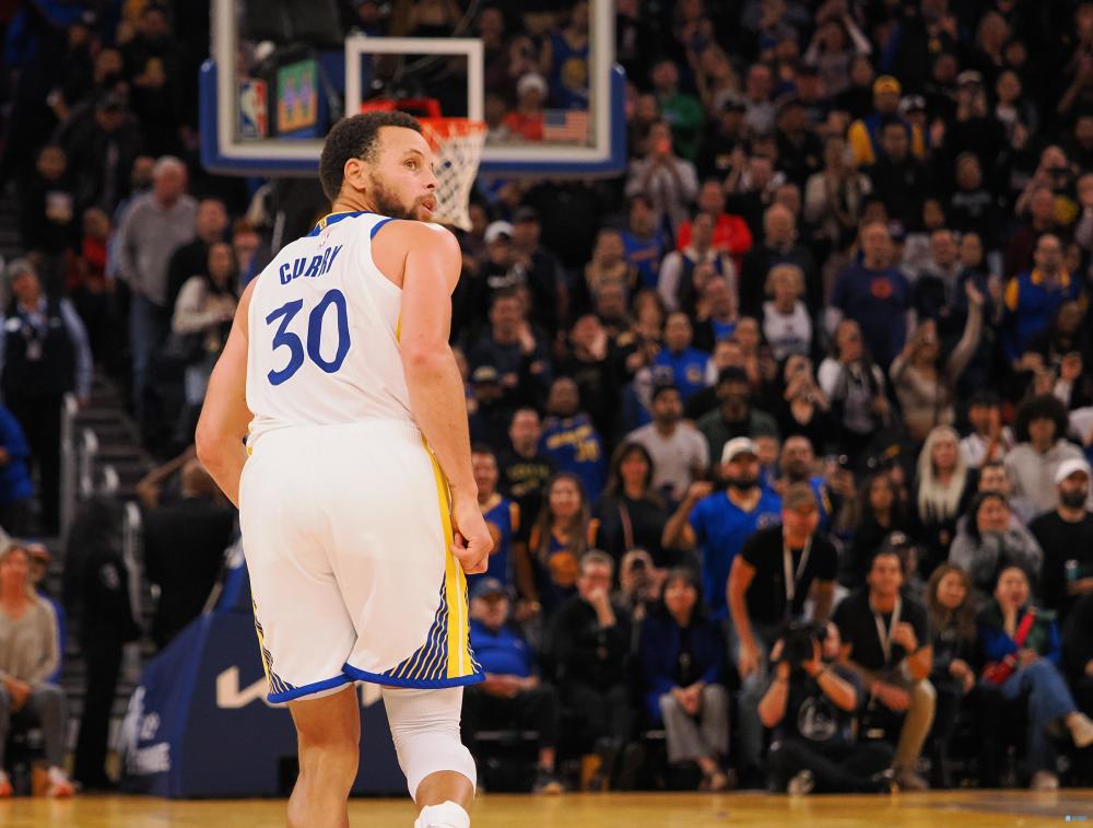 库里生活总在提醒你要珍惜眼前幸福珍惜与家人共度的美好时光