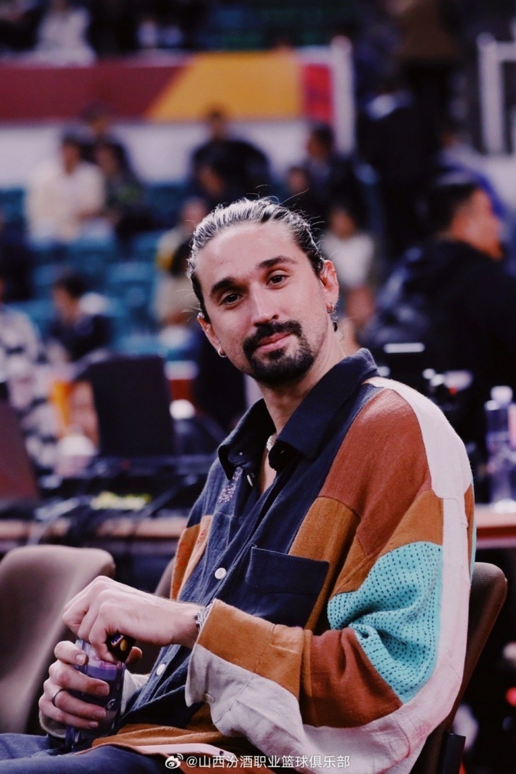 官方:山西队与俄罗斯后卫阿莱克斯-舍维德正式签约-腾讯新闻