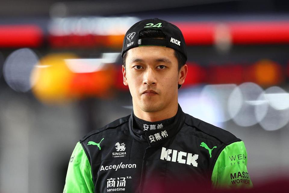 追平个人F1职业生涯最好正赛成绩！周冠宇为F1索伯车队拿到今年第一分_腾讯新闻