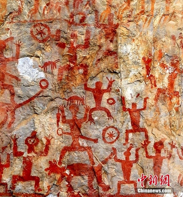 文明的坐标丨"无字天书"花山岩画_腾讯新闻