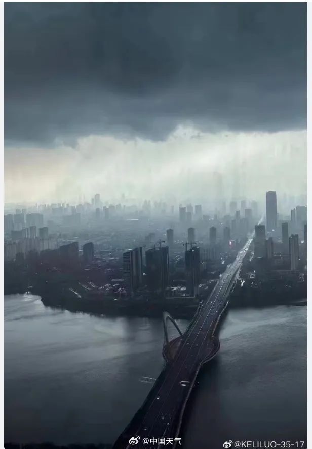 强对流天气橙色预警 | 南昌又现强对流天气,一小时内连发两条气象红色