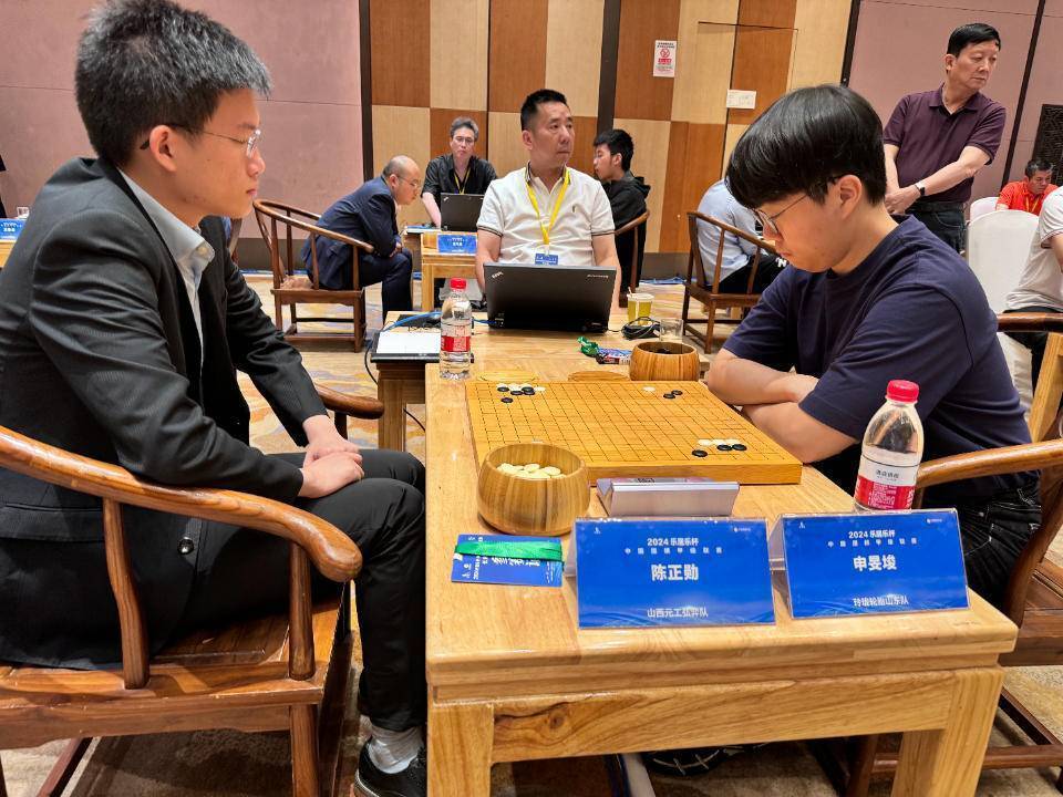 申旻埈vs陈正勋山西队刚看到了平局的希望,又被鲁军的台北棋手,杭州