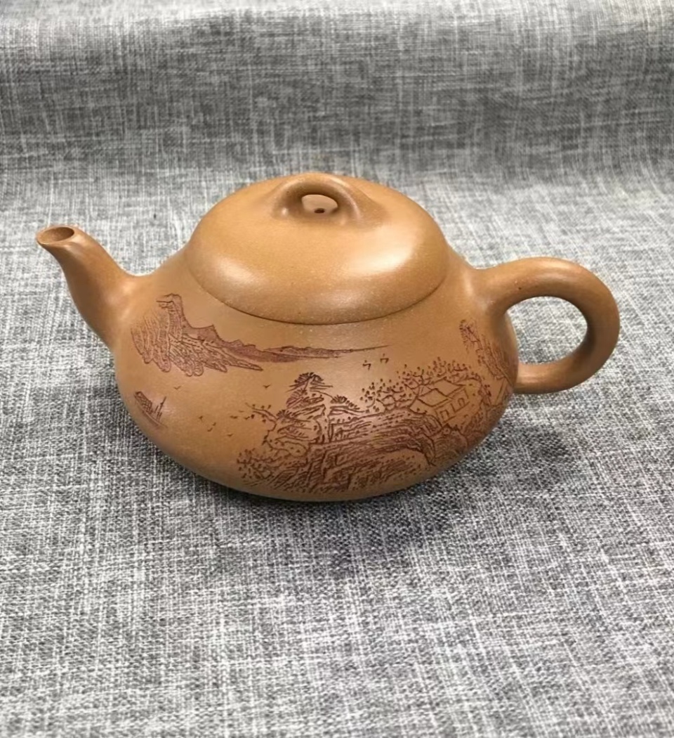 李守敬紫砂壶羊脂玉作品赏析