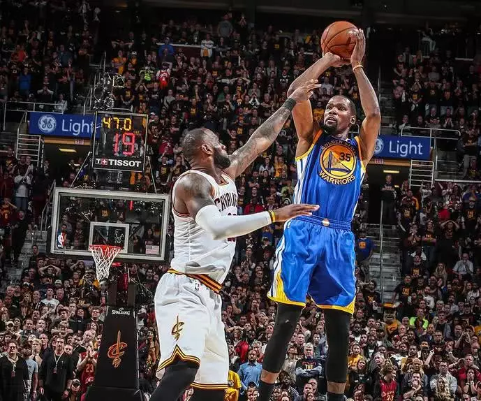 杜兰特:21世纪只有四个超级得分手,库里哈登都不够格!