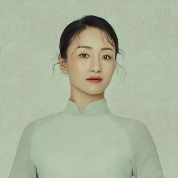 李文颖,国家京剧院一团优秀青年演员,工程派青衣.