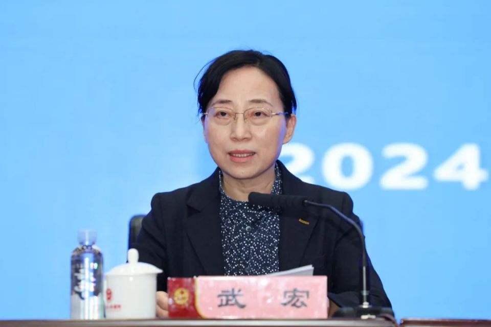 王宁利院士掌舵河南省立眼科医院_腾讯新闻