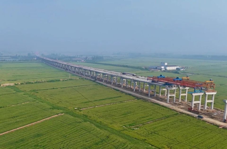 s16合周高速东淝河特大桥传来好消息!