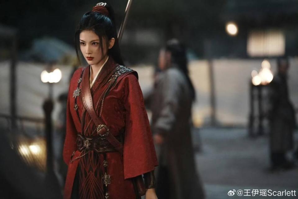 《大奉打更人》热播 演员王伊瑶：李妙真帮我找回年少的初心｜谈艺录_腾讯新闻