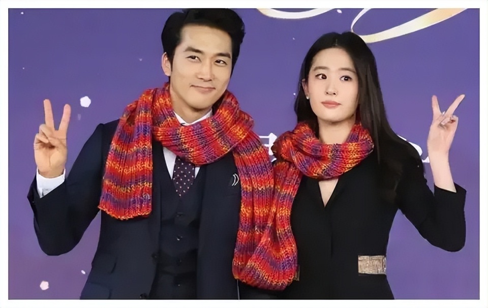 《玫瑰的故事》爆了,刘亦菲美出天际,真正的万人迷是如何养成的