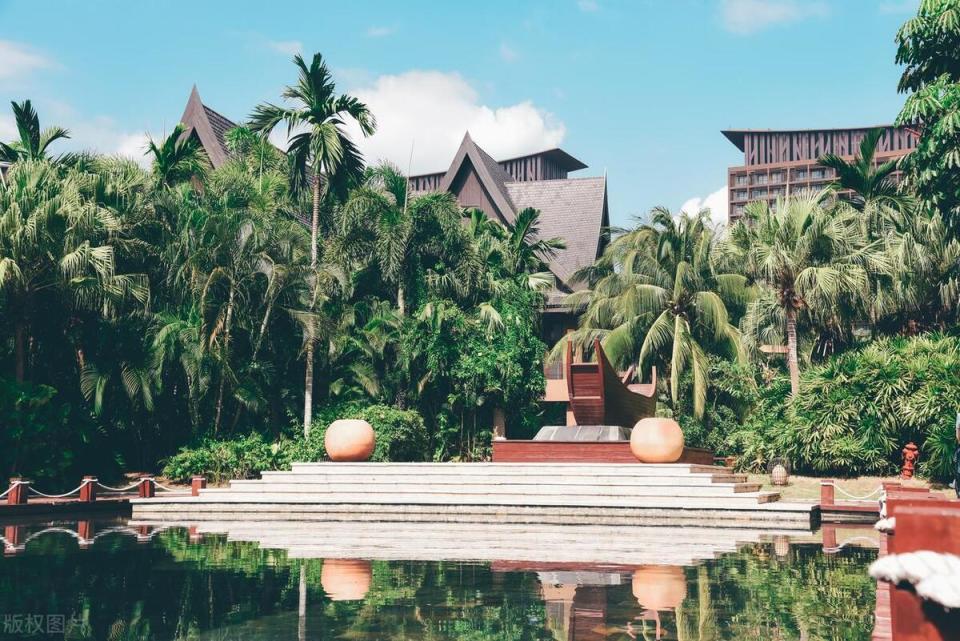 中国适合旅居养老的有六座城，夏天和冬天各三座，你最喜欢哪一个_腾讯新闻
