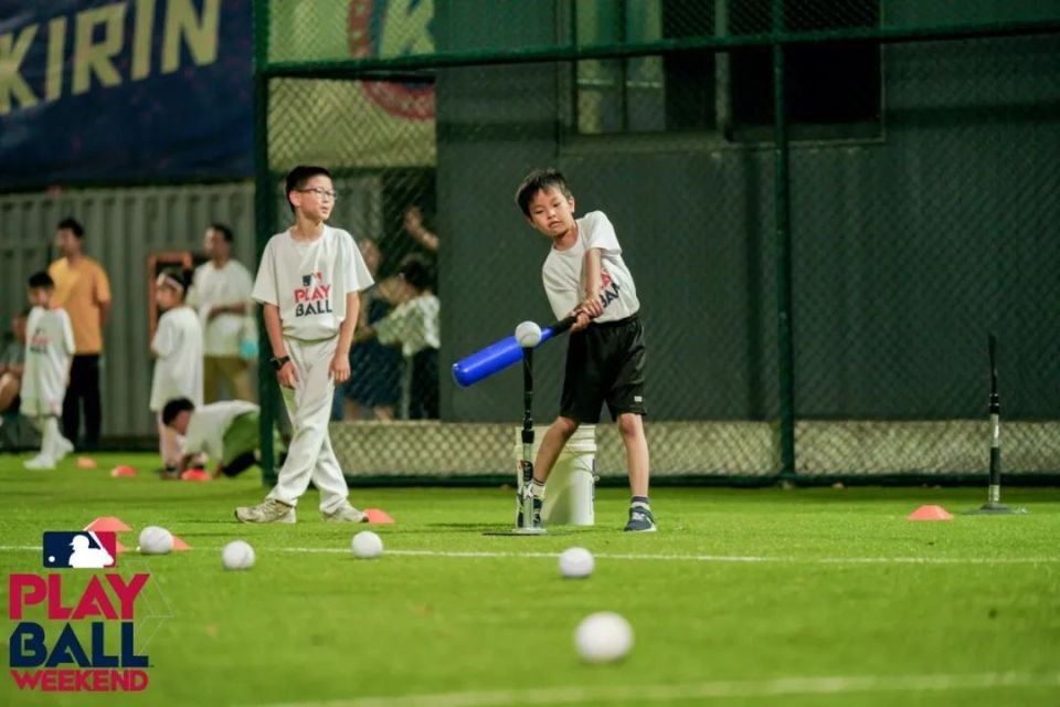 play ball weekend中国首秀 棒球风潮席卷全球