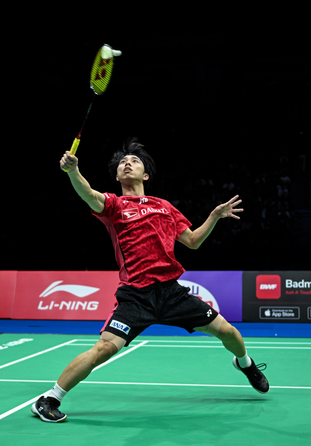 羽毛球中国大师赛奈良冈功大夺得男单冠军