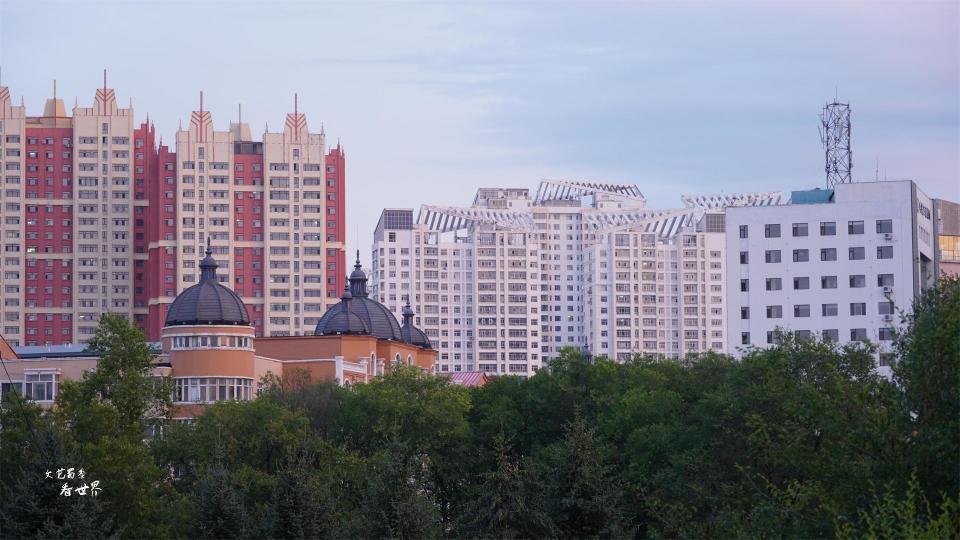 中俄互免签证开通两个月后,率先被挤爆的城市是边陲小城黑河市-腾讯