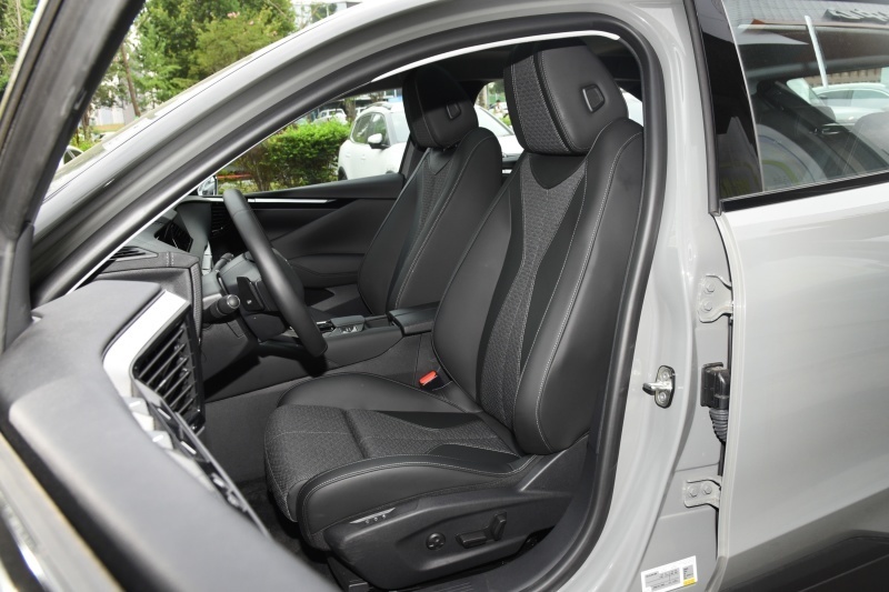 全新ds4将于今晚上市外观内饰全面升级