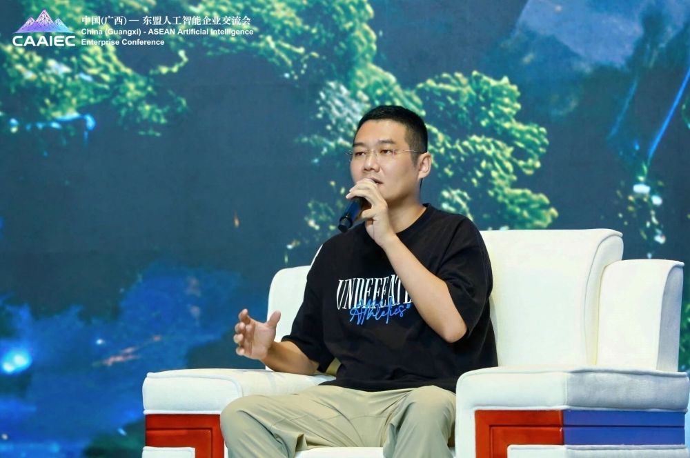 AI的落地，不在硅谷，而在4S店 · 原文图片 1