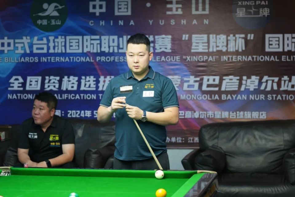 【国际精英赛选拔赛第二周】张广豪领衔逆转日 杨帆杀入出线轮