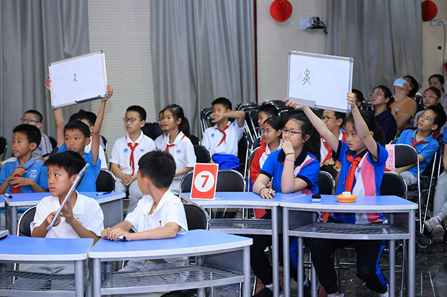 第六届"书香万寿路阅读工程——成语,诗词大会"举办