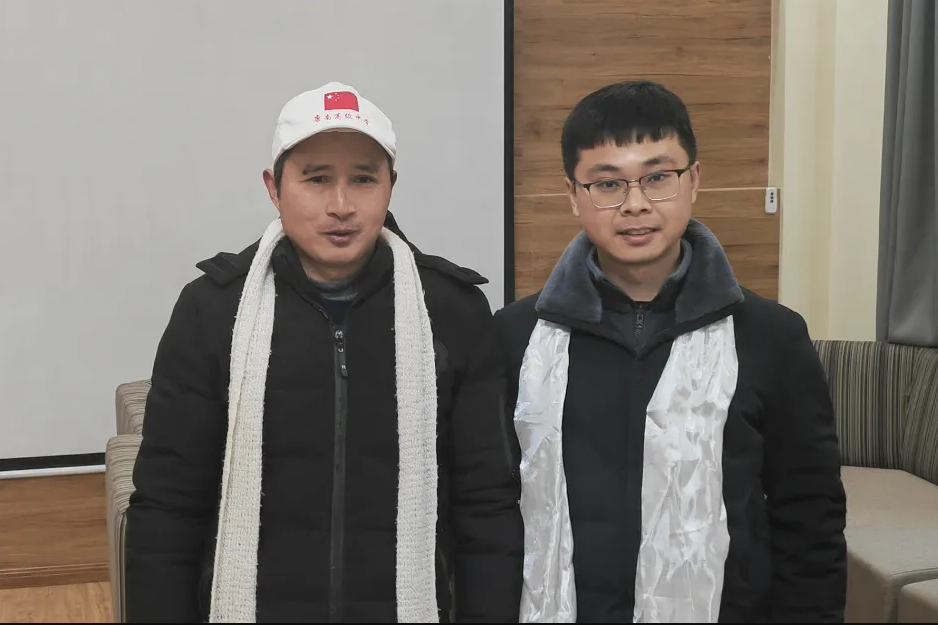 《民族团结·甘孜故事》丨詹宇豪:跨越山海,只为每一朵"格桑梅朵"展