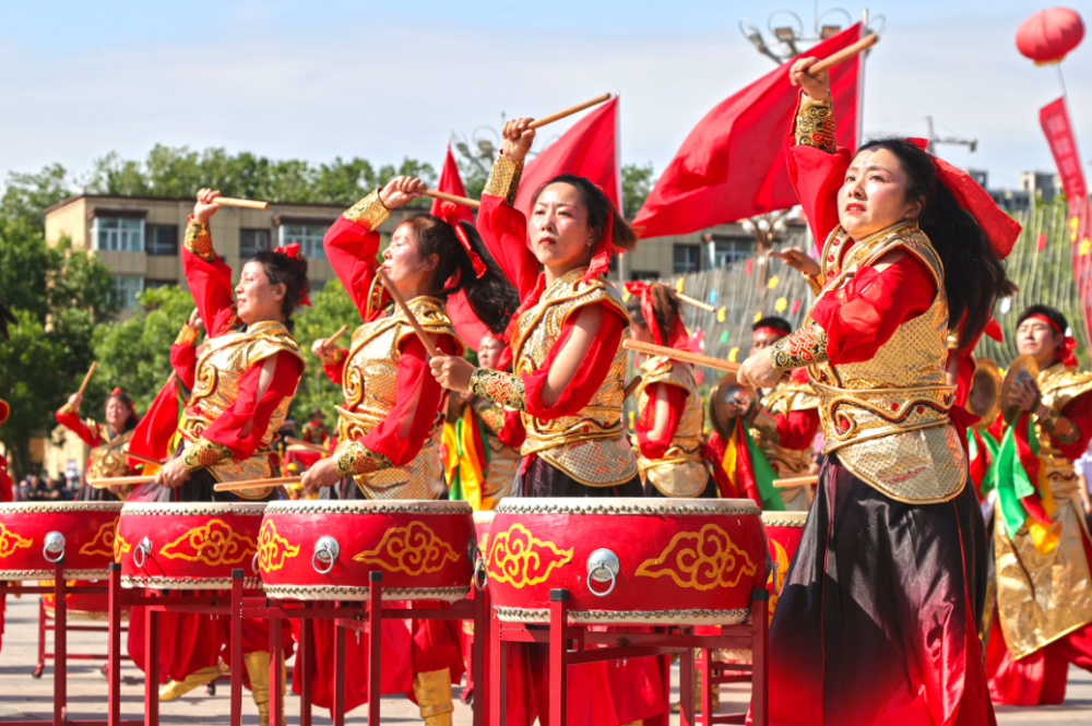 威风锣鼓大赛点燃夏日激情