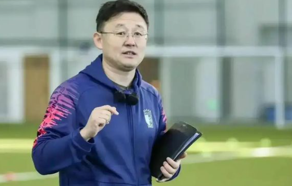 没完没了？名记质疑孙继海青训索赔家长18万毫无道理，又引发热议