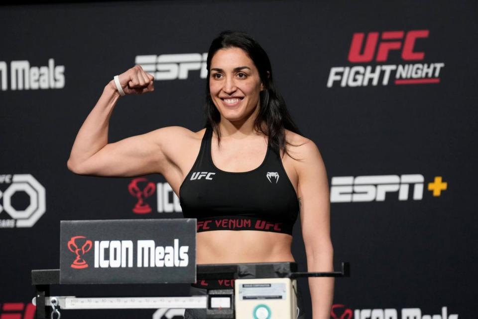 齐兹也表示,苏亚雷斯目前100%恢复健康,他已经向ufc提出了申请,下一场