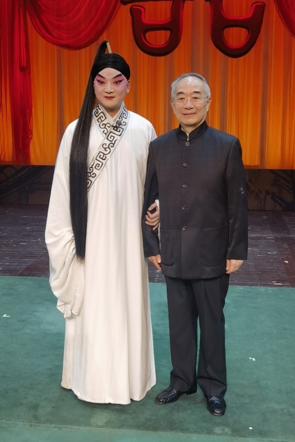 云南京剧院团圆之后亮相京城