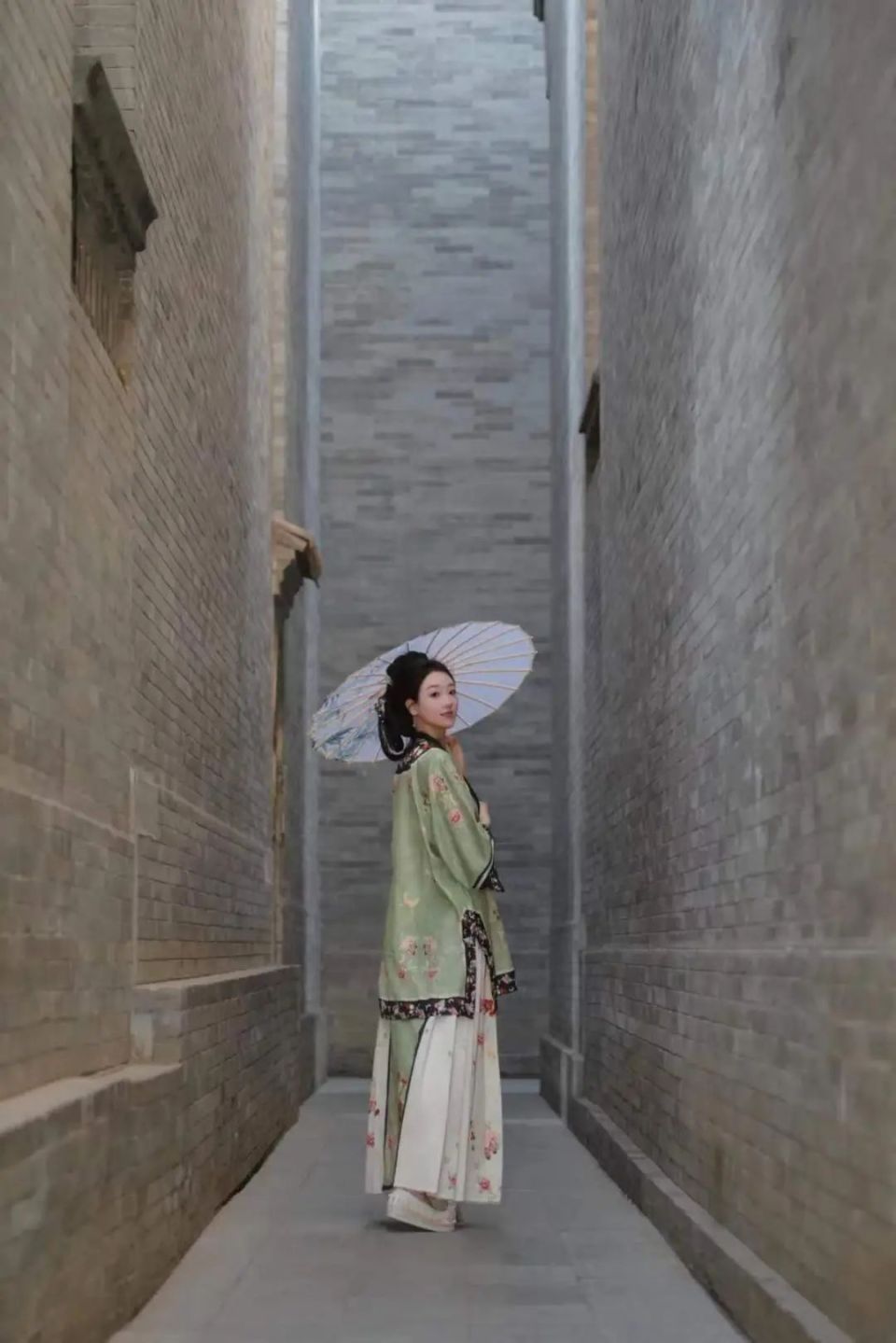 穿越时空古韵今风——到大盛魁开启一场沉浸式晋服之旅