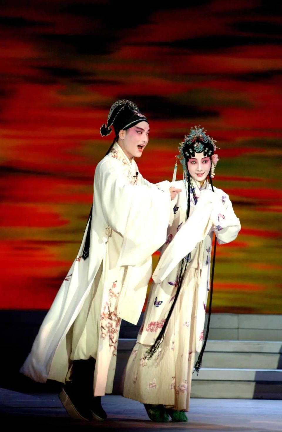 且看名家沈丰英×俞玖林演绎青春版《牡丹亭》精华本6月来石!