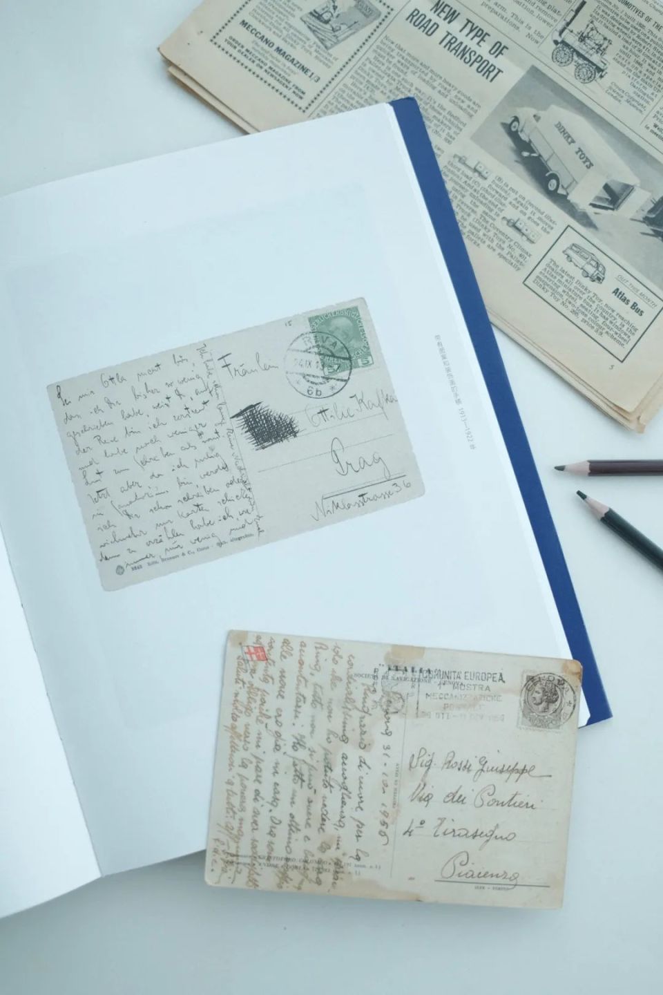 《卡夫卡的卡夫卡:弗朗茨·卡夫卡的163幅画作手稿》内页实拍本书独家