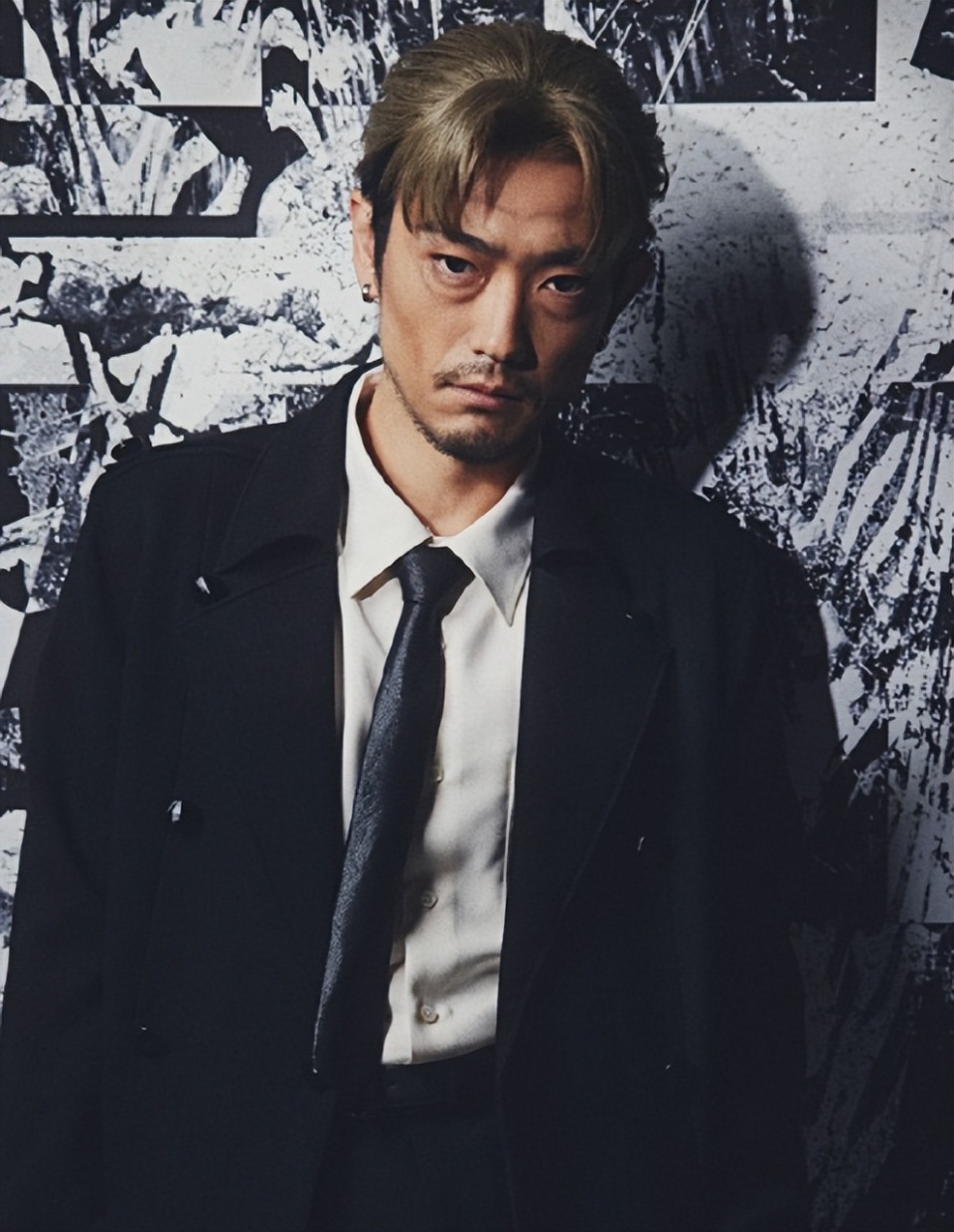 声优平野绫宣布和演员谷口贤志结婚 团长嫁给了德凯奥特曼鹰山仁