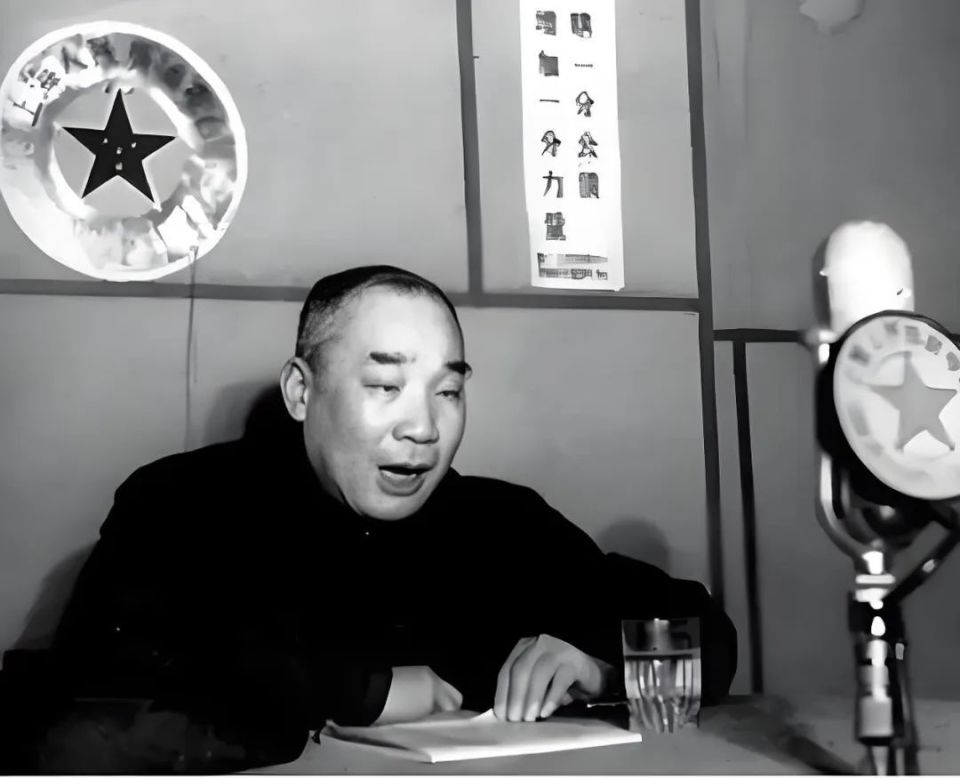 马寅初:提出"计划生育",自己却娶了两个妻子,连生8个孩子