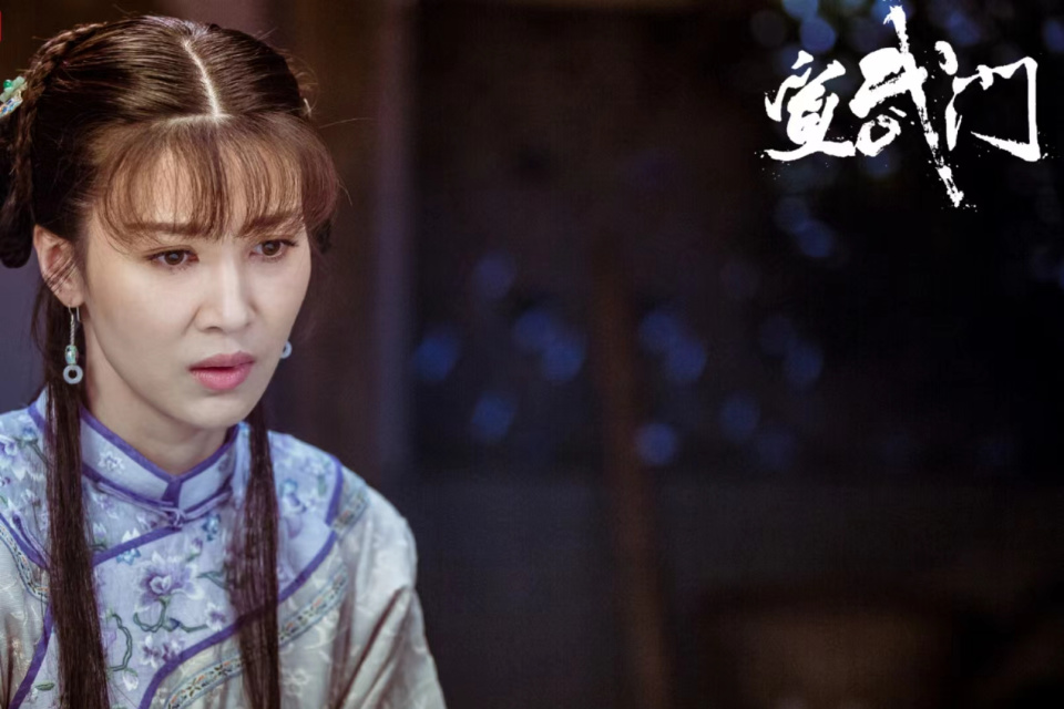 尽管电视剧《宣武门》的剧情略显平淡,但演员阵容确实豪华,张丰毅