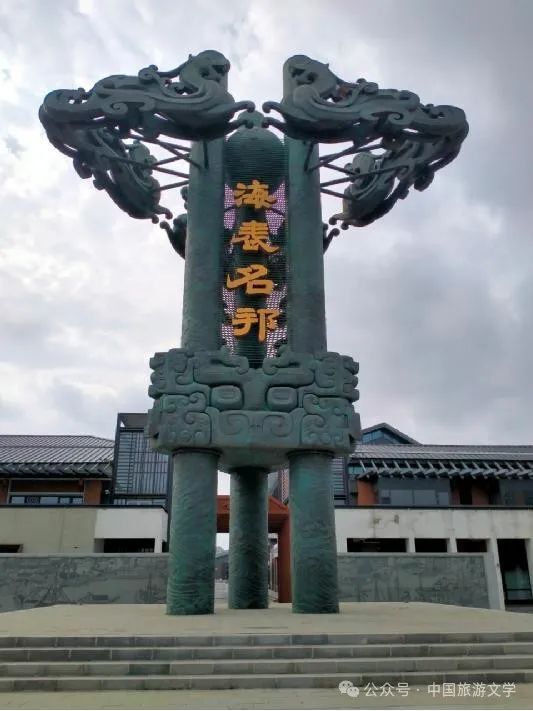 行走丨少海美如画