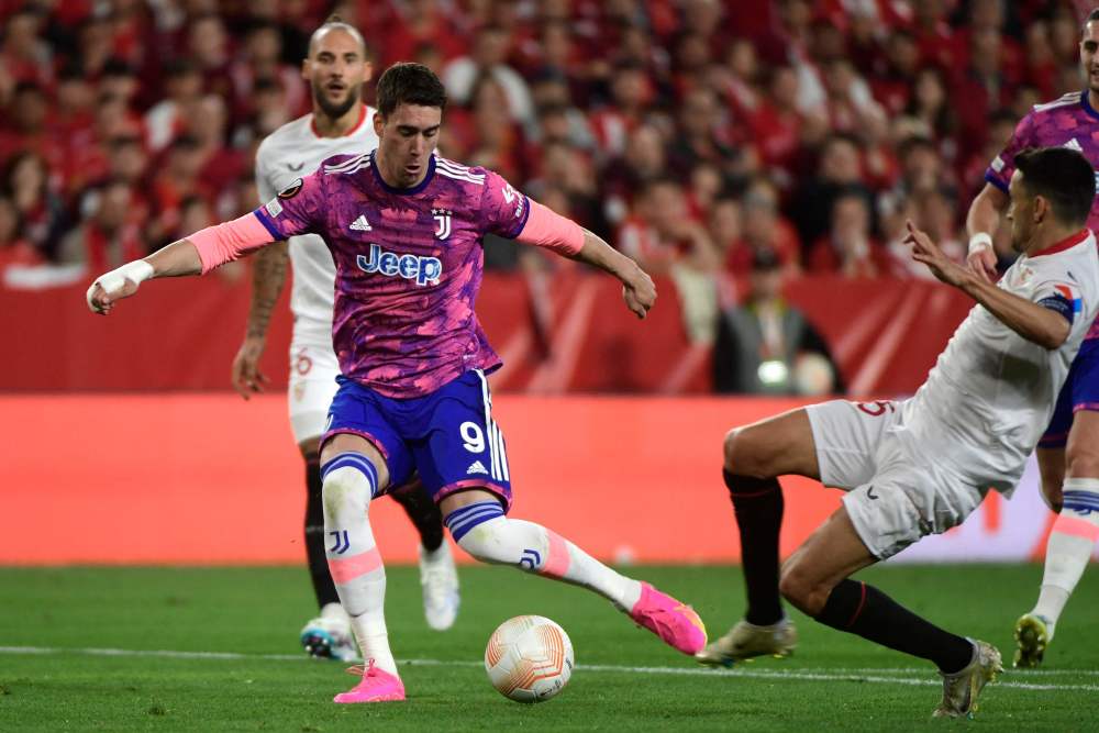 (体育)足球——欧联杯:塞维利亚胜尤文图斯_腾讯新闻