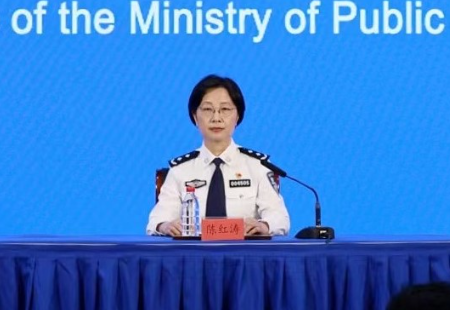 公安部装备财务局副局长陈红涛介绍,在警用装备建设方面,把体现人民