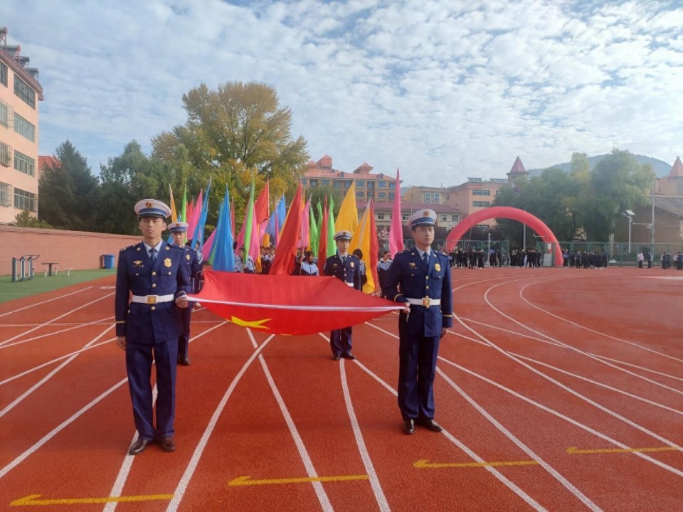 太白县第六届全民健身运动会开幕 近千名运动员燃情亚高原